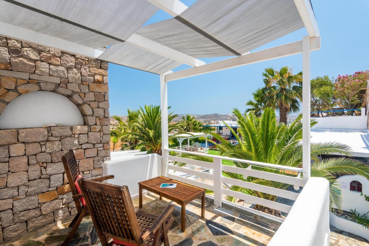 Alexandros Village Adamantas  Luaran gambar