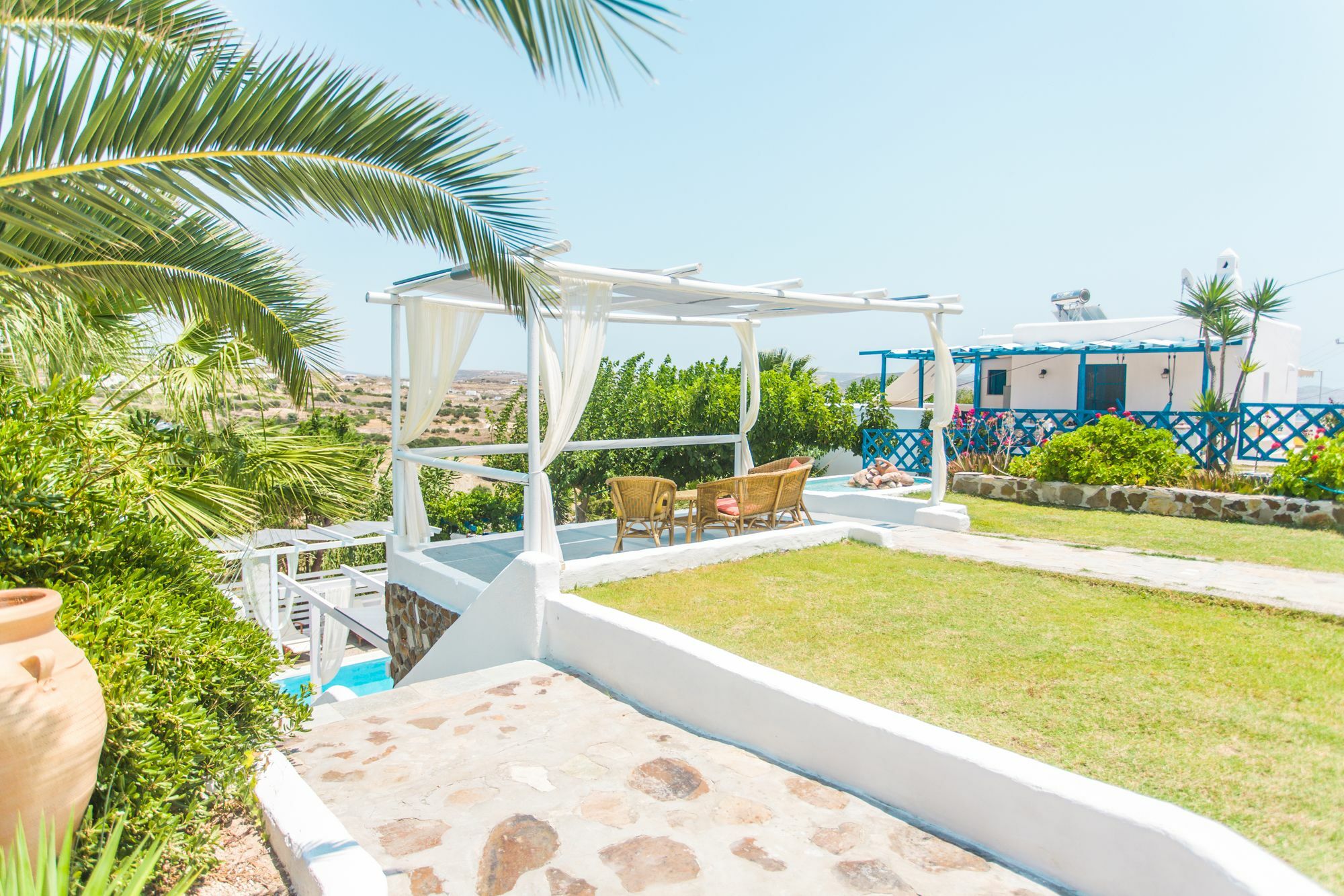 Alexandros Village Adamantas  Luaran gambar